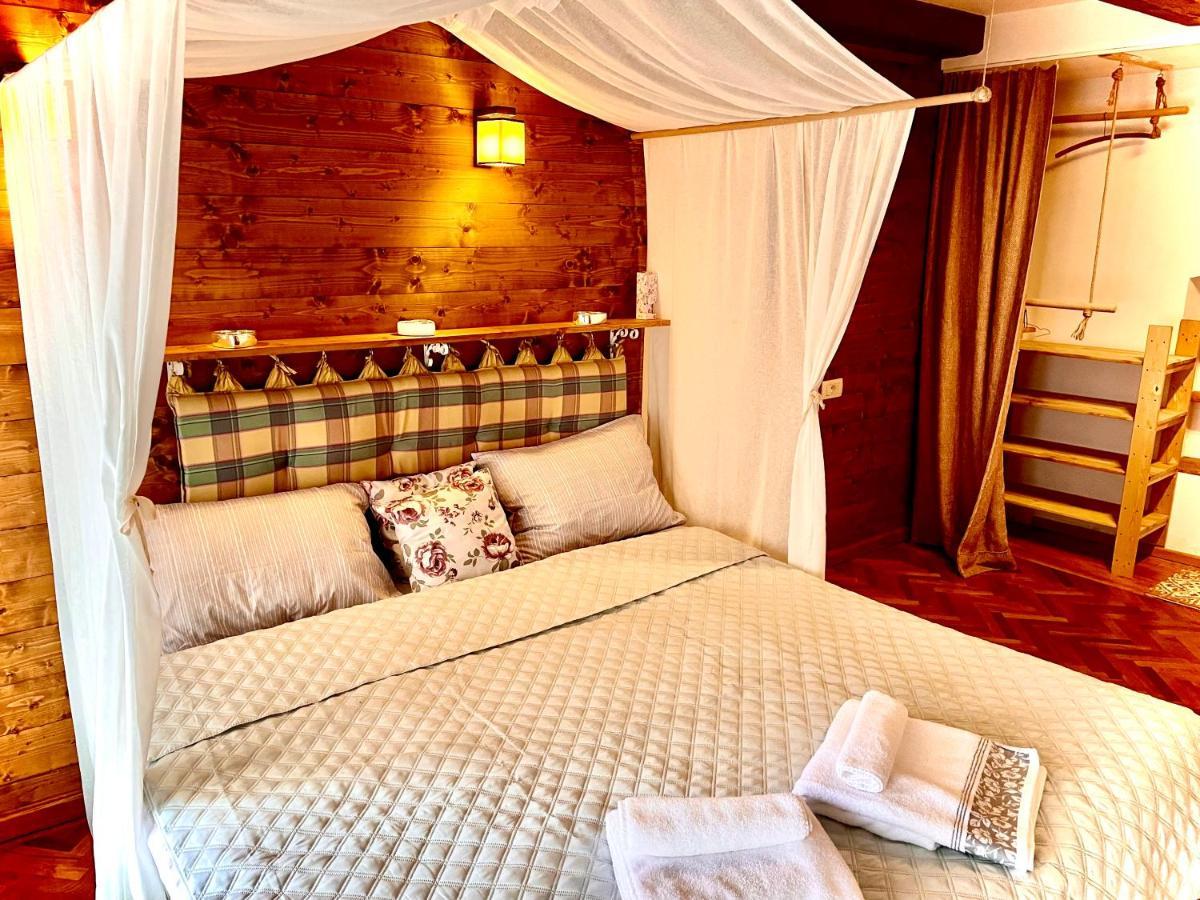 Appartement Apartament Rustic In Centrul Istoric à Braşov Extérieur photo